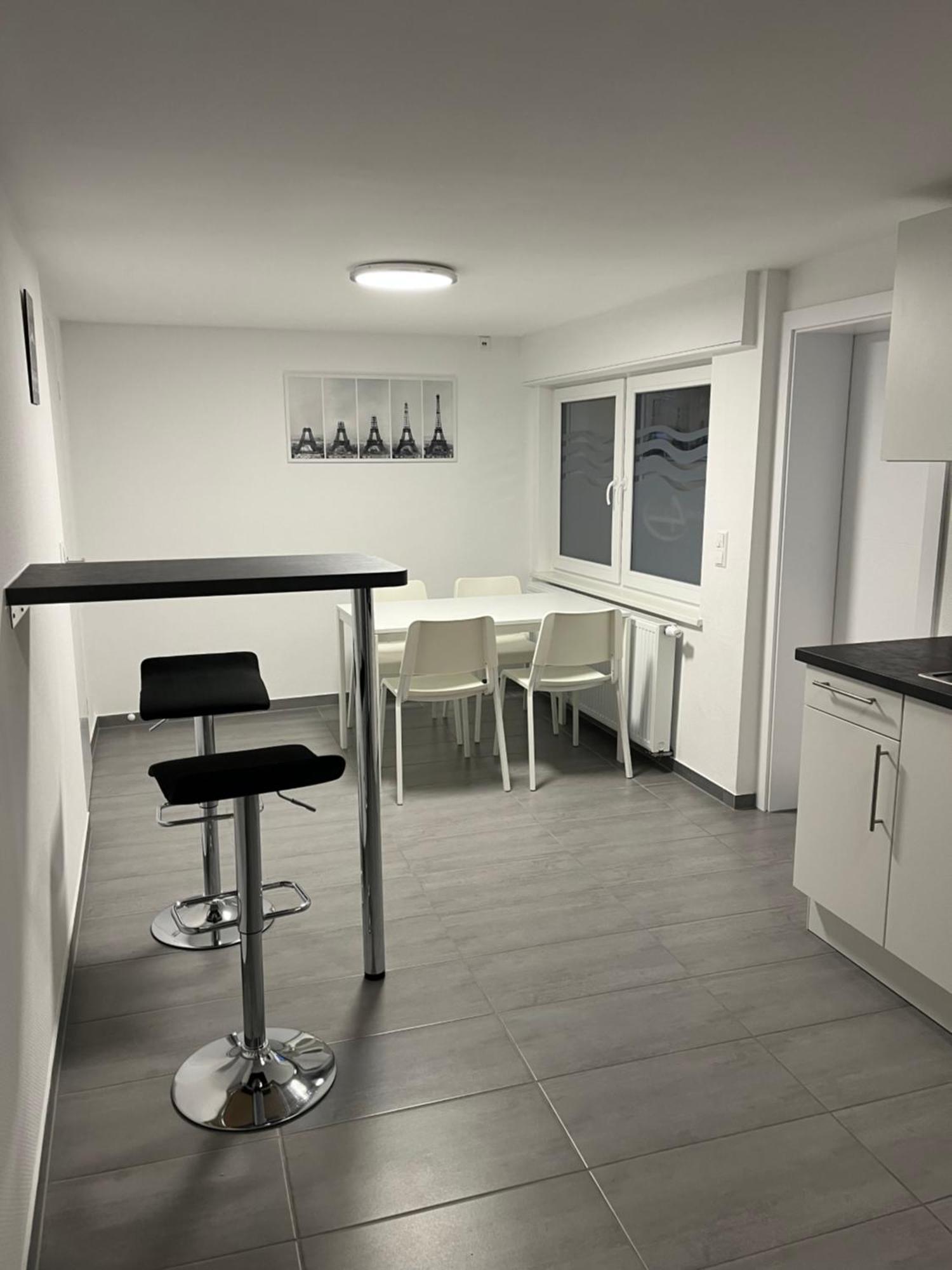Home-For-You-Ferienwohnung Monteurwohnung بوتشين المظهر الخارجي الصورة